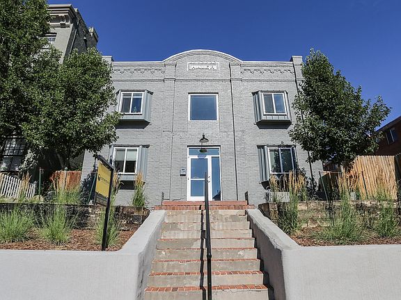 2nd image of 1350 N Ogden St APT 3