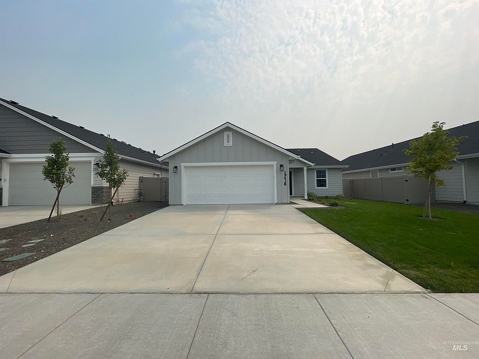 1st image of 19438 Snowyside Way