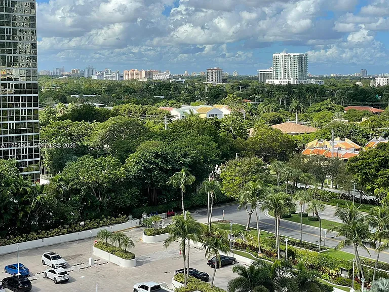 1915 Brickell Ave #C1109 — Photo 5