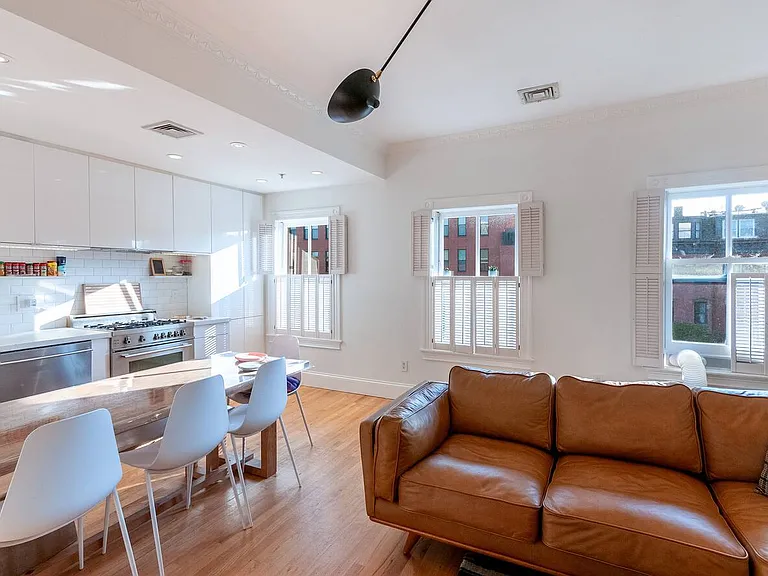 453 Massachusetts Ave #4 — Photo 2