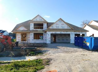 225 Mulberry LANE, Grafton, WI 53024