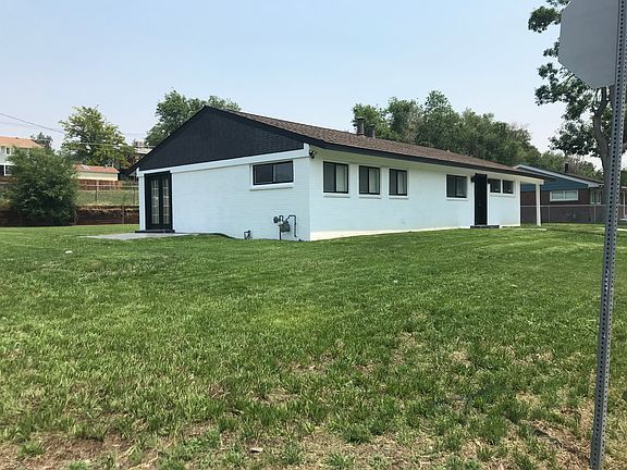 5th image of 9175 Cole Dr