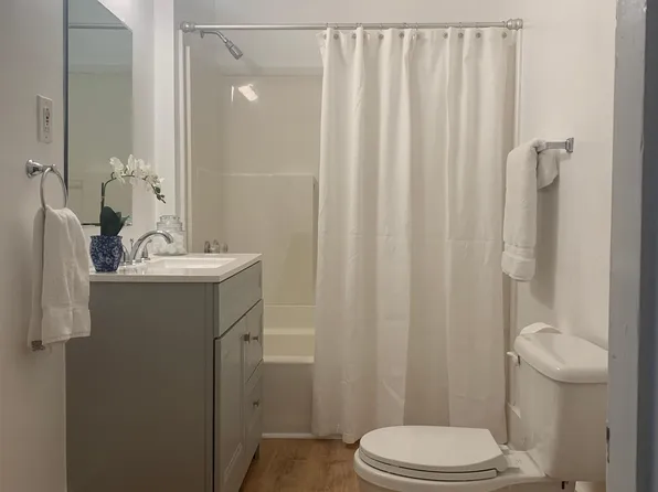 37 Mentelle Park APT 4, Lexington, KY 40502