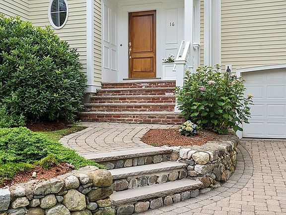 2nd image of 16 Bobby Jones Dr #0