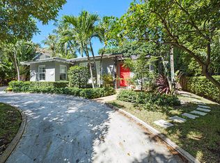 733 Sunset Rd, West Palm Beach, FL 33401