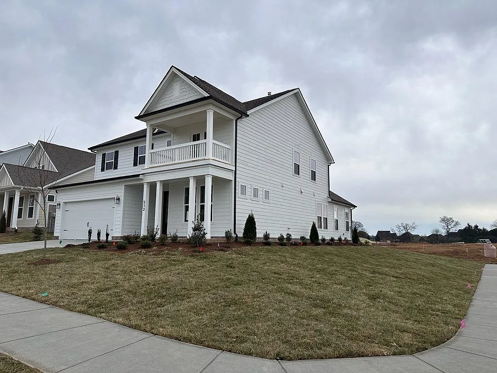 Corner lot for added privacy , with large back yard, side yard and front yard. - 512 Wilkerson Pl