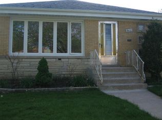 8410 N Oleander Ave, Niles, IL