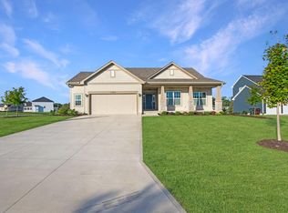 1760 Cobblestone Ln, Lake Geneva, WI 53147