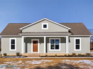 25 Betts View Ln, Burgess, VA 22432