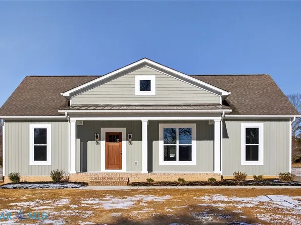 25 Betts View Ln, Burgess, VA 22432