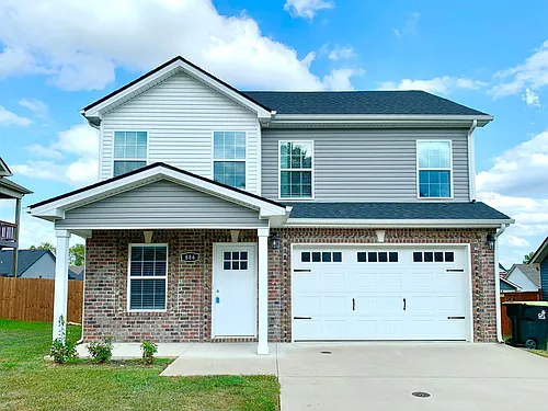 886 Lutz Ln Photo 1