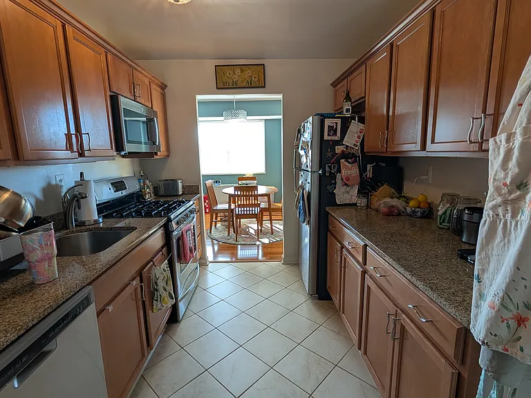 2500 N Van Dorn St #1028 — Photo 22