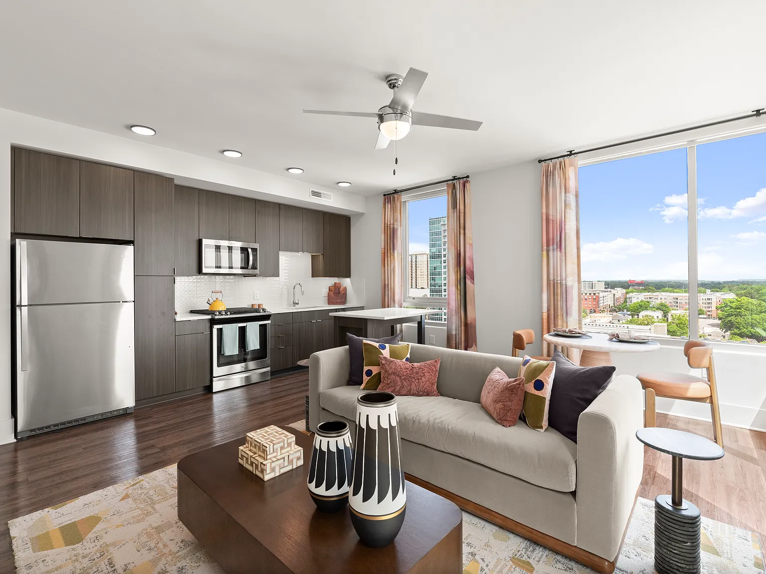 Cortland at Buckhead Village — Photo 4