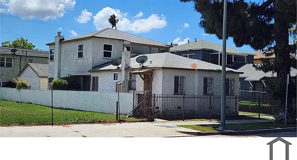 4076 Leimert Blvd — Photo 10