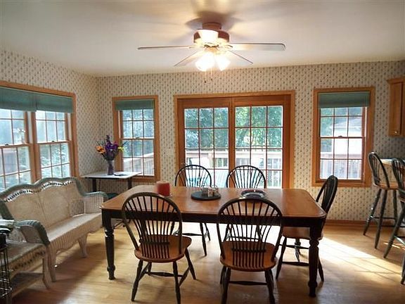 2nd image of 317 Appley Ave