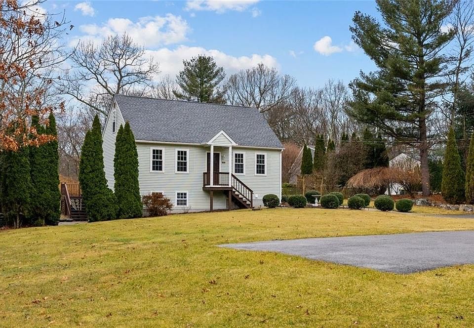 205 Ridge Rd Smithfield RI Zillow