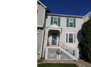38 N Merriment Dr, Newark, DE 19702
