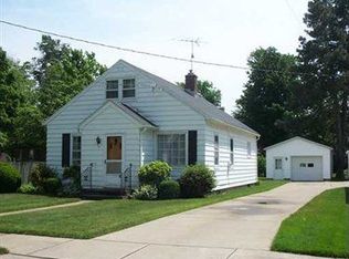 9 Bank St, North East, PA 16428