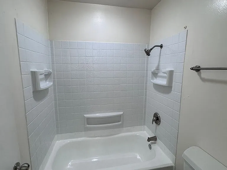 532 Bancroft Avenue — Photo 11