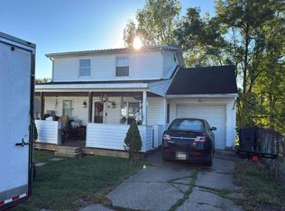 821 Howe Ave, Monaca, PA 15061