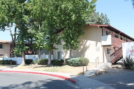 1st image of 1506 San Pascual St APT B