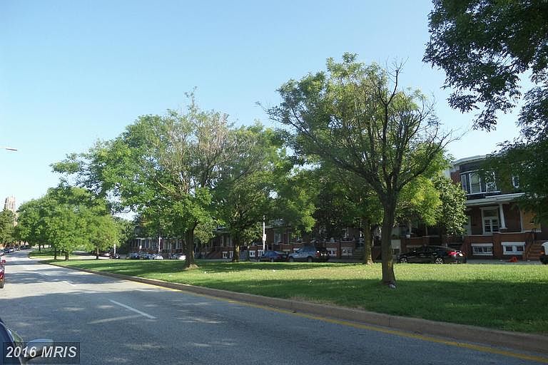 2nd image of 2706 The Alameda
