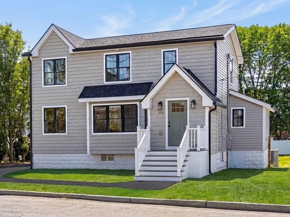 193 Park St, Stoneham, MA 02180