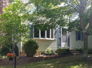 7 Stacey Rd, Middleboro, MA 02346