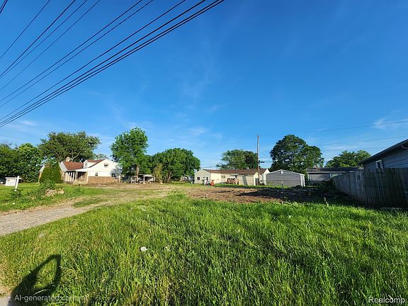 3rd image of 15 Mile Rd