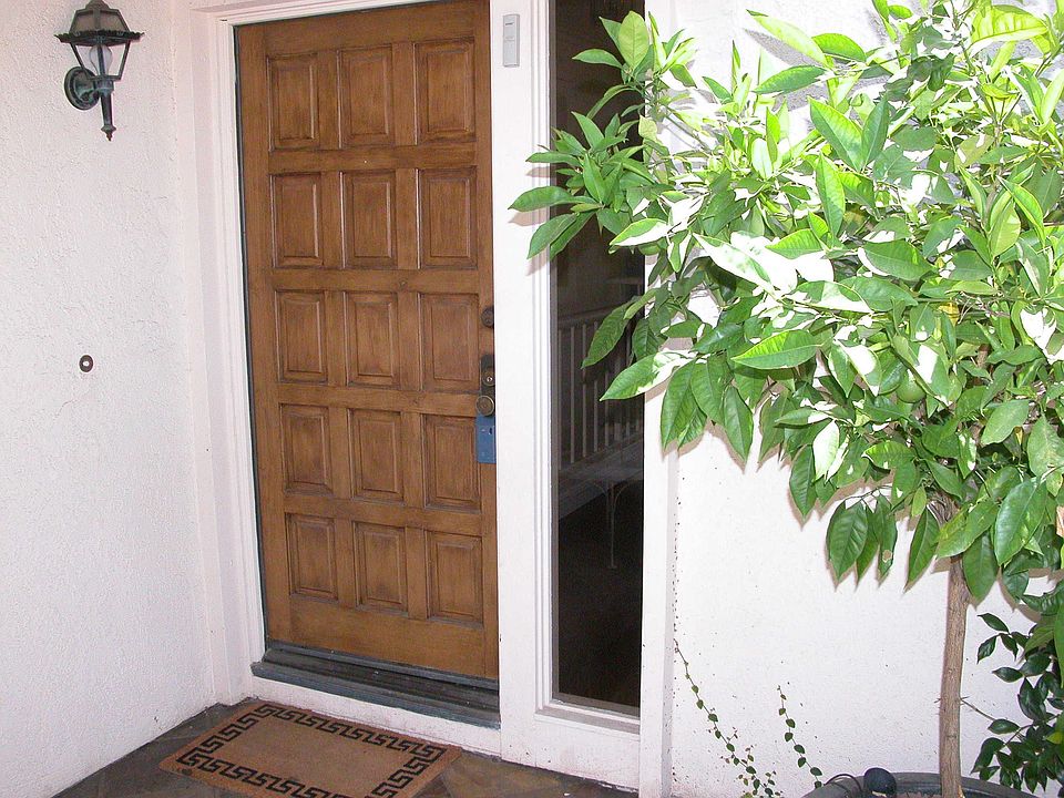 Front entryway