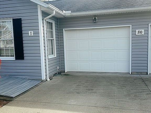4th image of 80 Sun Valley Ct Unit 1