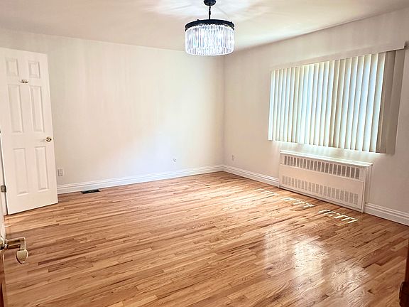 5th image of 1428 Anderson Ave Floor 1