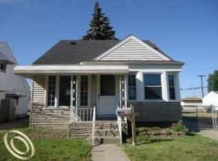 1483 McLain Ave, Lincoln Park, MI 48146