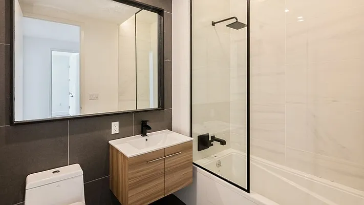 Rented by Nooklyn NYC LLC | media 6