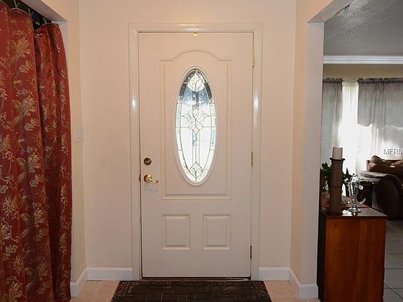 4th image of 401 Parson Brown Way