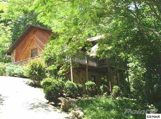 302 Lane Hollow Rd, Sevierville, TN 37876