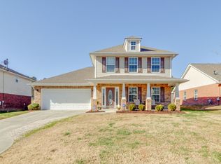 222 Gumtree Dr, Kannapolis, NC 28083