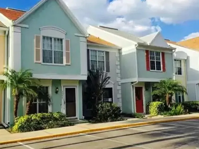3343 W Wyoming Cir — Photo 2