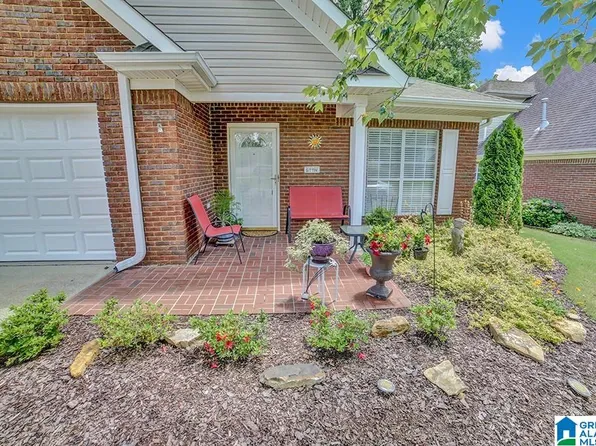 5425 J R Dr, Birmingham, AL 35235