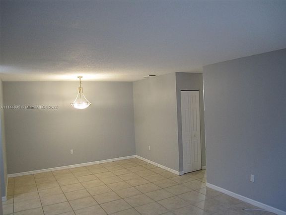 4th image of 20455 SW 93rd Ave #20455