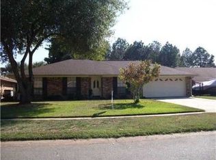 6010 Tracy Ln, Bossier City, LA 71111