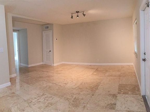 2nd image of 1470 N Dixie Highway #11