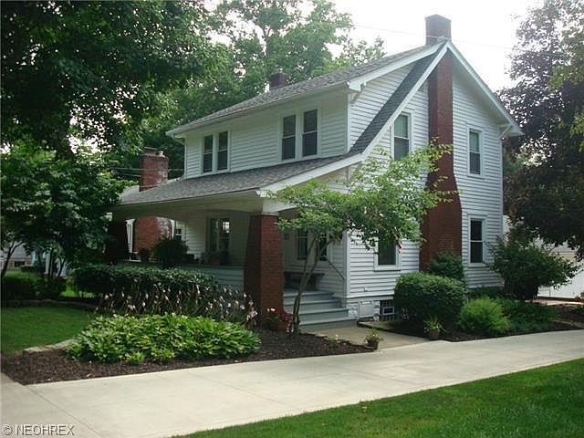 1st image of 23 College St