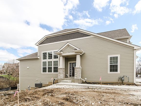 3rd image of 22W420 Autumn Blaze Dr Lot 4.01