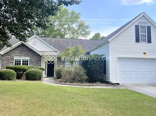 847 Stephens Oak Dr, Sugar Hill, GA 30518