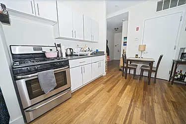 Rented by Level Group