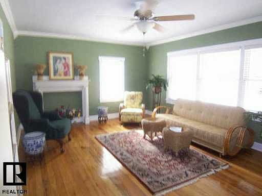2nd image of 3250 9th Ave N