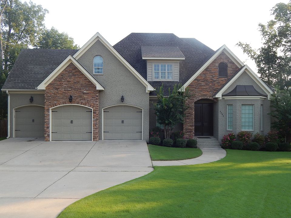 1st image of 4000 Robinwood Cir