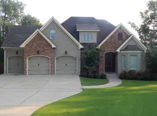 4000 Robinwood Cir, Bryant, AR 72022
