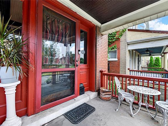 2nd image of 5186 Vernon Ave